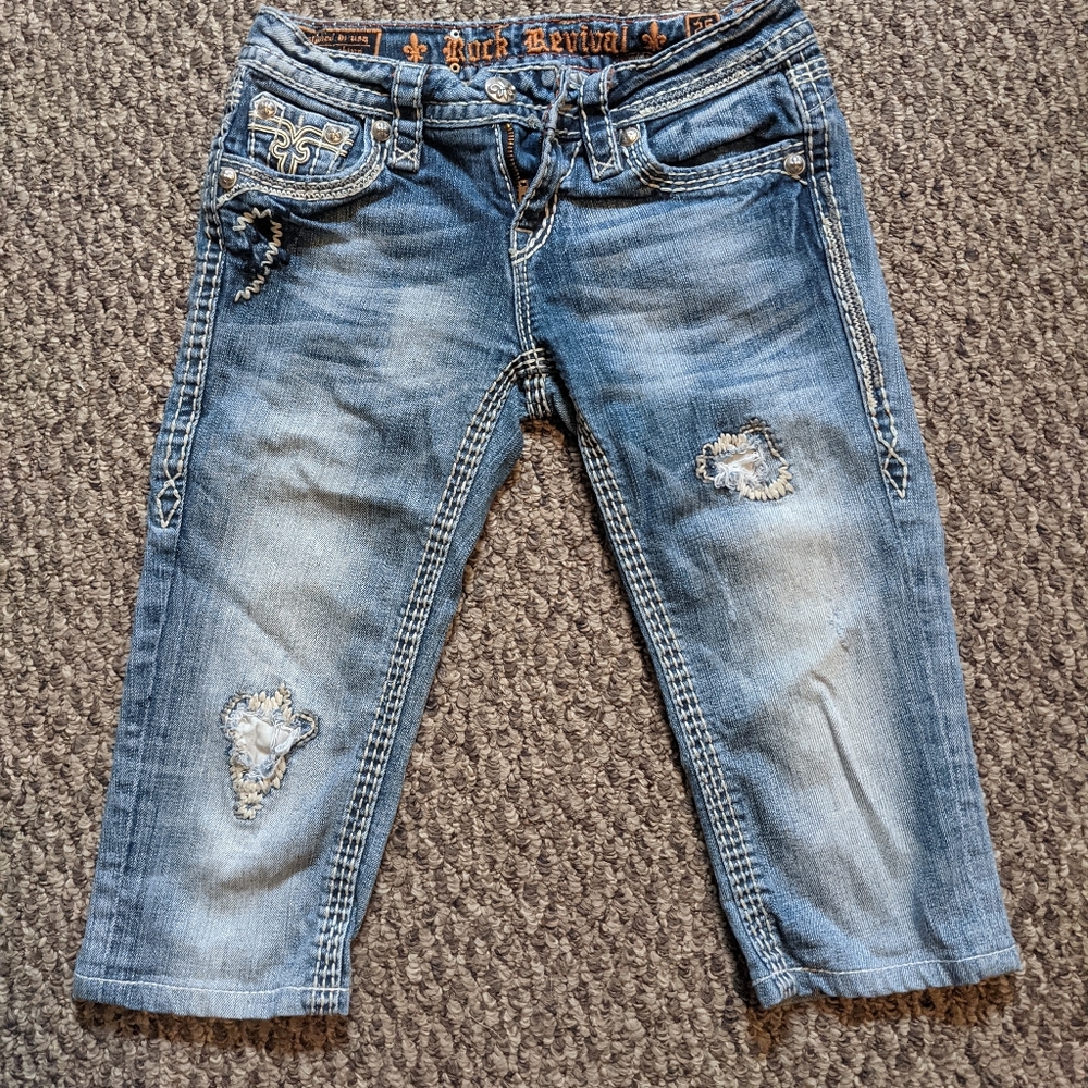 Rock revival capri denim jeans buckle